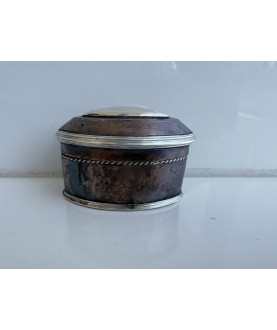 Antike Kupfer Limettenbox mit Silbereinlage – Sil-0135