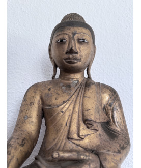 Mandalay Buddha i bronze med perlemorsøjne og forgyldning – Burma, 1800-tallet, 44 cm - BR344