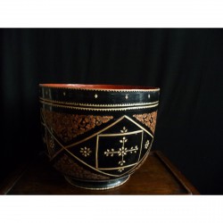 Black Round Lacquer Box with Compartments and Lid - LK-012