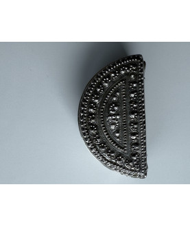 Half moon box no. 163