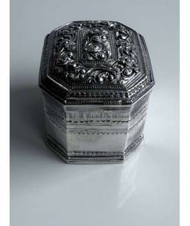 Silver Box with Floral Lid – Sil-0179