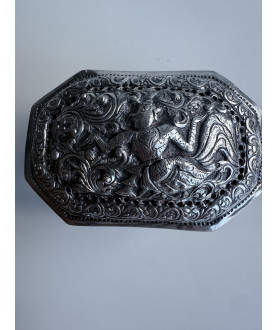 Antique Burmese silver box with mythical beast and birds – Sil-0189