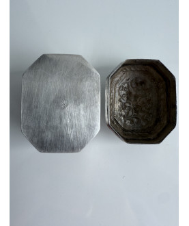 Antike burmesische Silberbox mit Tiermotiv – Sil-0197