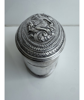 Handcrafted from Burma silver box with figure and 3 bands – Sil-0193