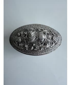 Silver box no. 207
