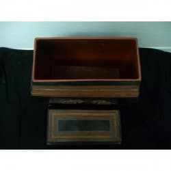 Schwarze Lack/Holz Dose mit Elefantenmotiven - Boxes-17