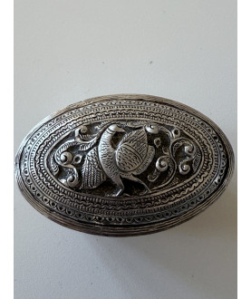 Antique Burmese silver box with peacock – Sil-0227