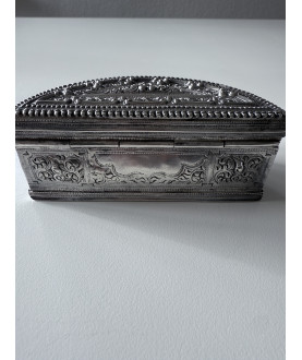 Antique Burmese half moon box with flowers and birds – Sil-0235