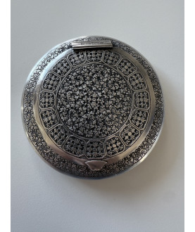 Antique Burmese make-up mirror with patterns – Sil-0240