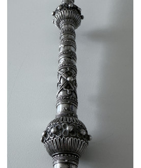 Antik burmesisk ceremoniel sølvpibe – Sil-0269