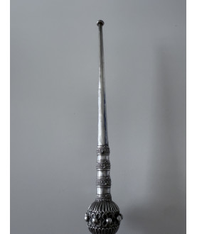 Antik burmesisk ceremoniel sølvpibe – Sil-0269