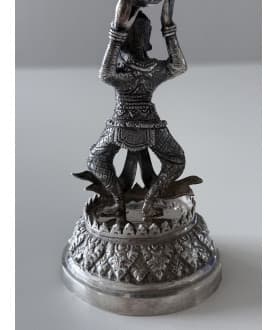 Silver stand no. 258