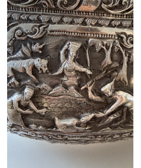 Large Burmese silver bowl with 6 scenes and greeting – Sil-0267