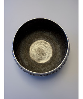 Large Burmese silver bowl with 6 scenes and greeting – Sil-0267