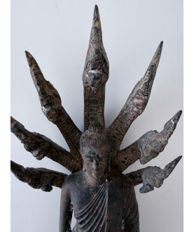 Antik Naga Buddha i bronze på flerdelt trone – Thailand, start 1900-tallet, 35 cm - BR362