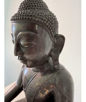 Shan Buddha i bronze  – Burma, 1700-tallet, 46 cm - BR363