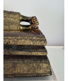 Gilted reclining Bangkok Buddha on a Large Throne – Thailand, Early 20th Century, 47 cm - BR364