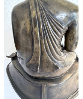 Mandalay Buddha i brunlig bronze – Burma, 1800-tallet - BR365