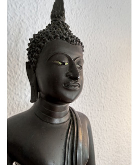 Ayutthaya-Buddha aus Bronze auf Thron – Thailand, Ende 18. Jahrhundert, 27 cm - BR366