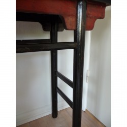 Seltenes Altartisch aus der Qing-Dynastie aus Ulme - M-035