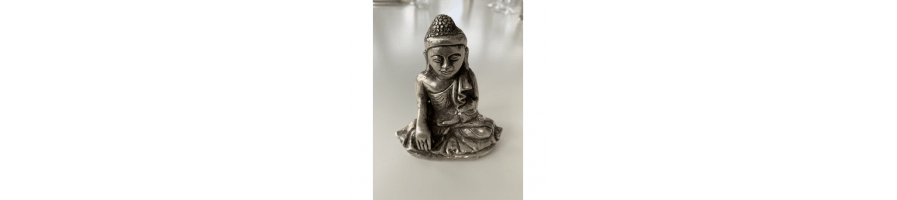 Silver Buddhas