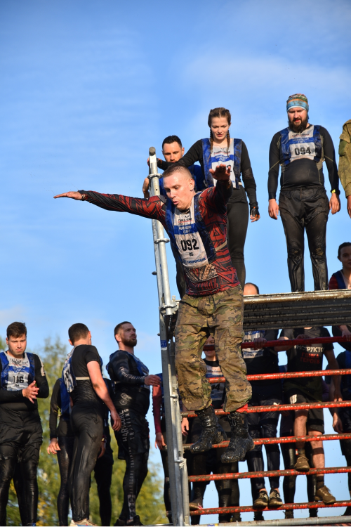 //cdn.optipic.io/site-106815/company/news/smotrite_fotootchet_s_gonki_geroev_2023/6 1.png