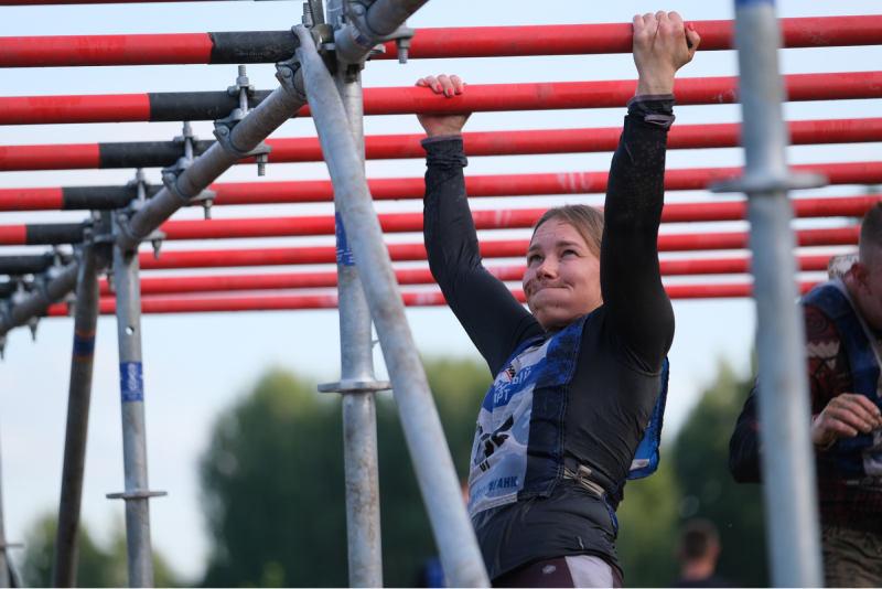 //cdn.optipic.io/site-106815/company/news/smotrite_fotootchet_s_gonki_geroev_2023/5 1.png