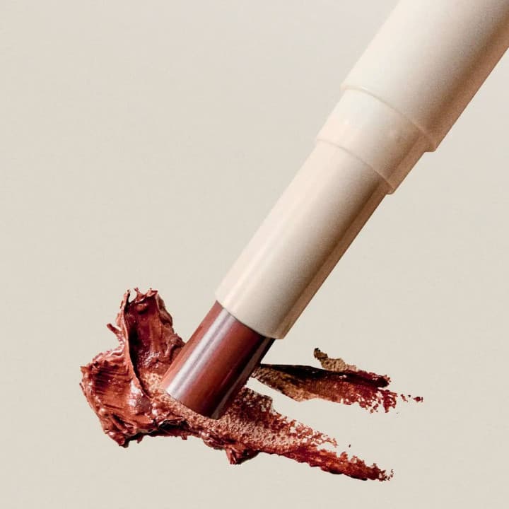 Lip Stylo 05 Cool Brown Farmasi 1002555 | Barra de Labios Cremosa