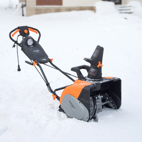 Электрический снегоуборщик DAST 3000Е DAEWOO