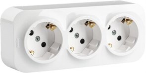 Розетка тройная со шторками, белый, Forix 782438 Legrand