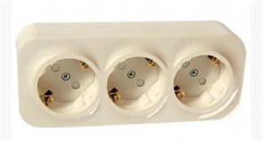 Розетка тройная со шторками, слоновая кость, Forix 782468 Legrand