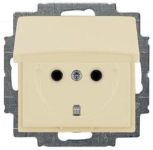 Розетка с заземлением и крышкой, слоновая кость, ABB 20 EUK-92-507 Basic 55 - фото 48507