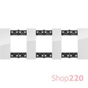 Рамка на 3 поста, 6 модулей - Немецкий стандарт. Цвет Лёд. Bticino Living Now. KA4802M3DW