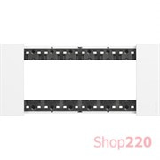 Рамка на 1 пост, 6 модулей - Итальянский стандарт. белый. Bticino Living Now. KA4806KW