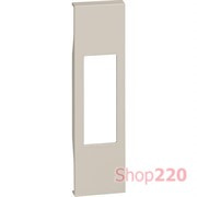 Лицевая панель розетки электрической итальянского стандарта 1 модуль. песочный. Bticino Living Now. KM02