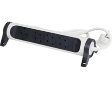 Удлинитель на 4 розетки 16 А, поворотный, кабель 3 м, белый/черный, премиум 694536 Legrand