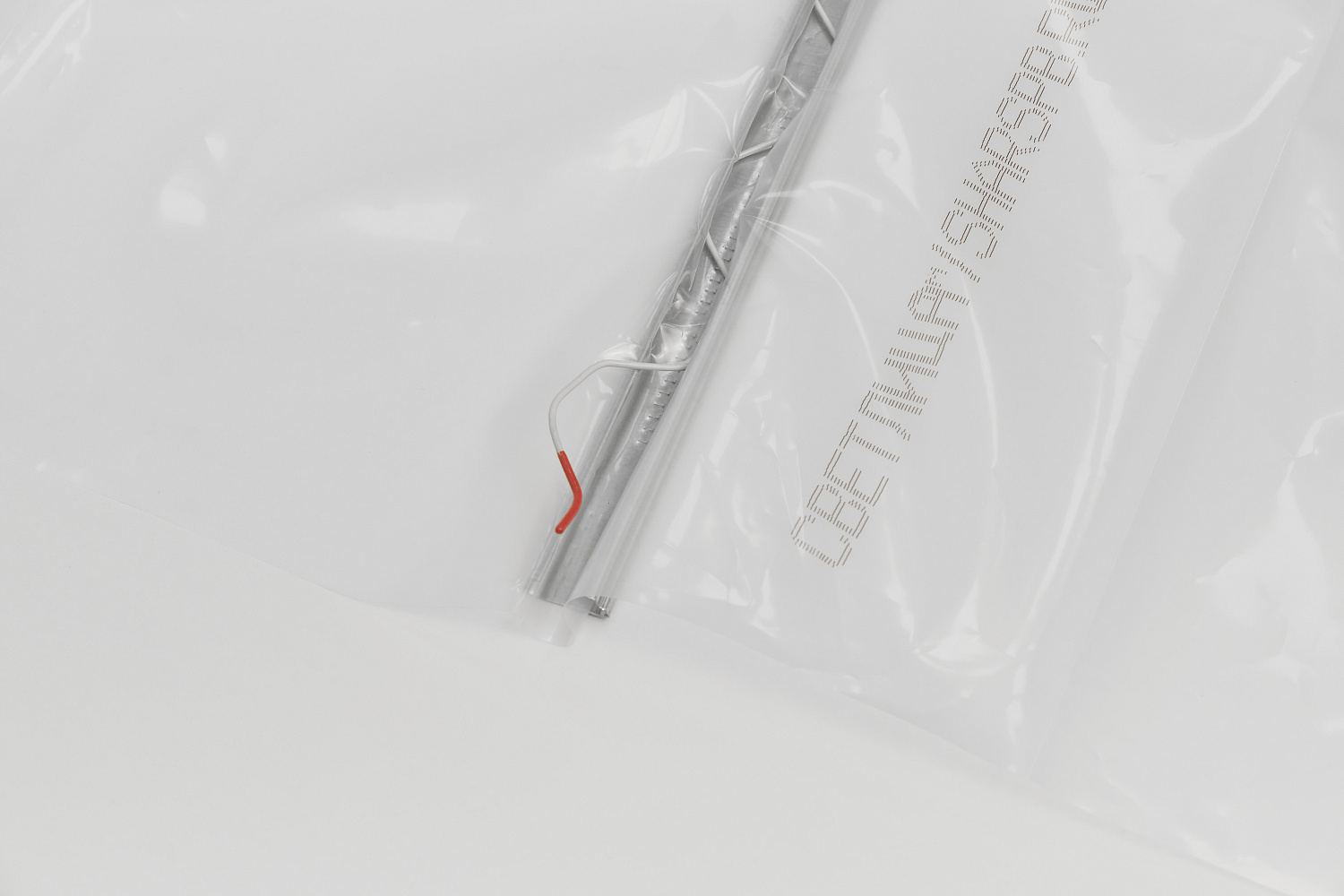 Пружина "Зиг-Заг" белая, 2,5 мм (2 м)