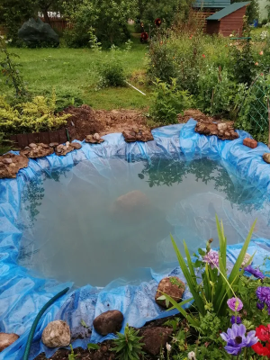 Пленка ВОДЯНОЙ толщина 300 мкм прозрачно-голубого цвета 6 x 7 метров (42 м2)