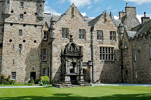 Loretto School