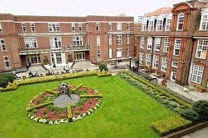 European Business School (London)