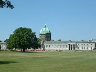 Haileybury School