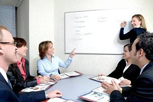 Apple Languages - HYERES/PROVENCE Sailing on the French Riviera