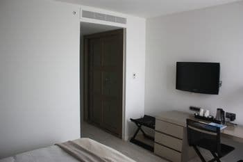 H10 Waterloo London