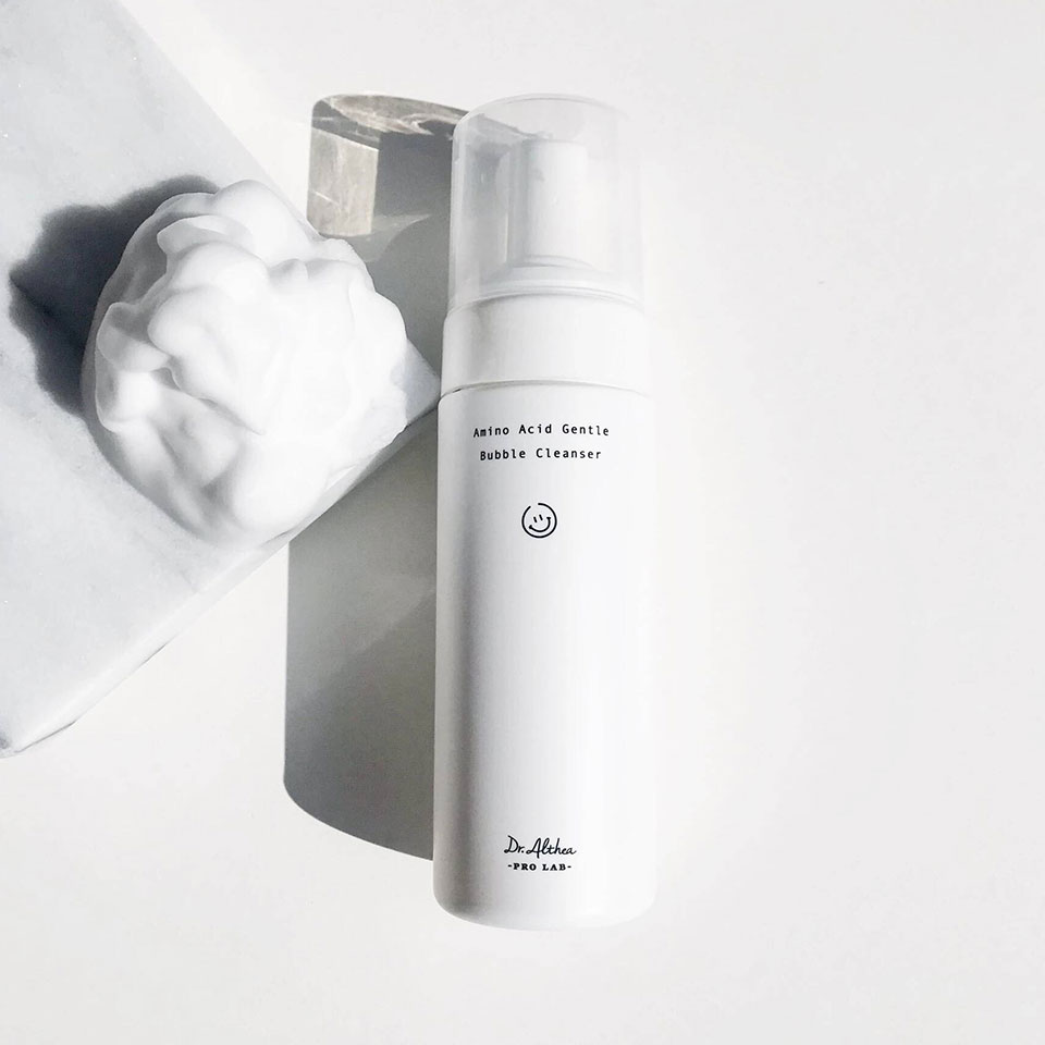 //cdn.optipic.io/site-2009/catalog/ochishchenie/penki-dlya-umyvaniya/dr-althea-penka-dlya-umyvaniya-amino-acid-gentle-bubble-cleanser-140-ml/Dr.Althea-Amino-Acid-Gentle-Bubble-Cleanser-reviews.jpg