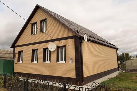 Фасадные (цокольные) панели Ю-Пласт Stone House / Стоун Хаус Кирпич, цвет коричневый, 3025х230 мм