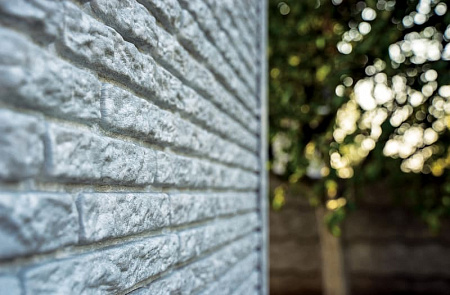 Фасадные (цокольные) панели Ю-Пласт Stone House / Стоун Хаус Кварцит, цвет светло-бежевый, 2000х250 мм