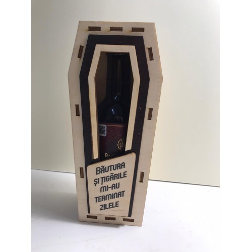 Suport sticla de vin in forma de sicriu