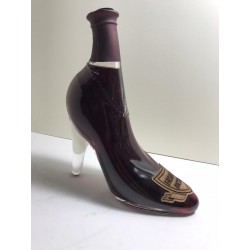 Sticla de vin in forma de pantof
