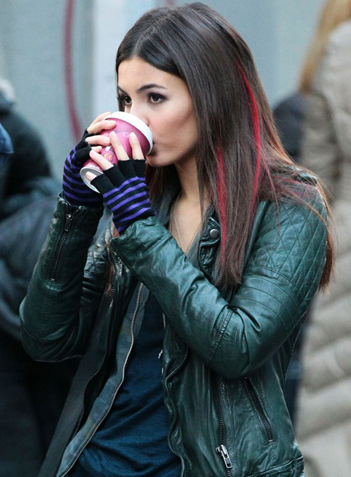 Victoria Justice Leather Jacket - Click Image to Close