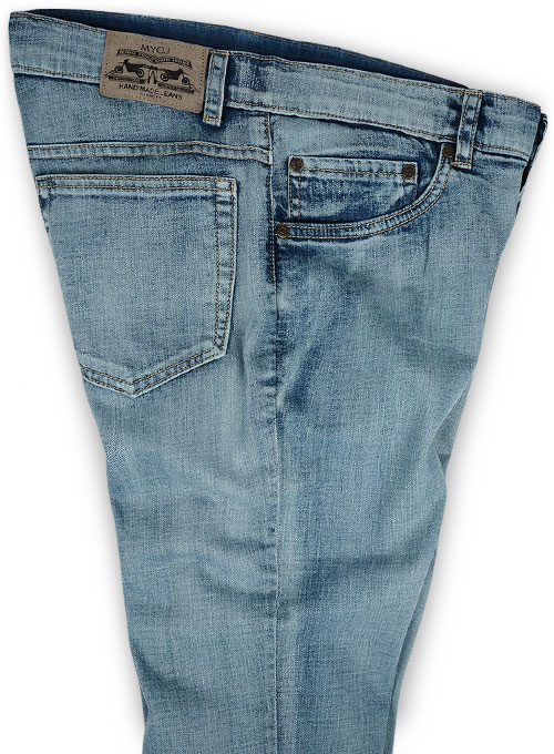 Noah Blue Light Weight Jeans - Vintage Wash